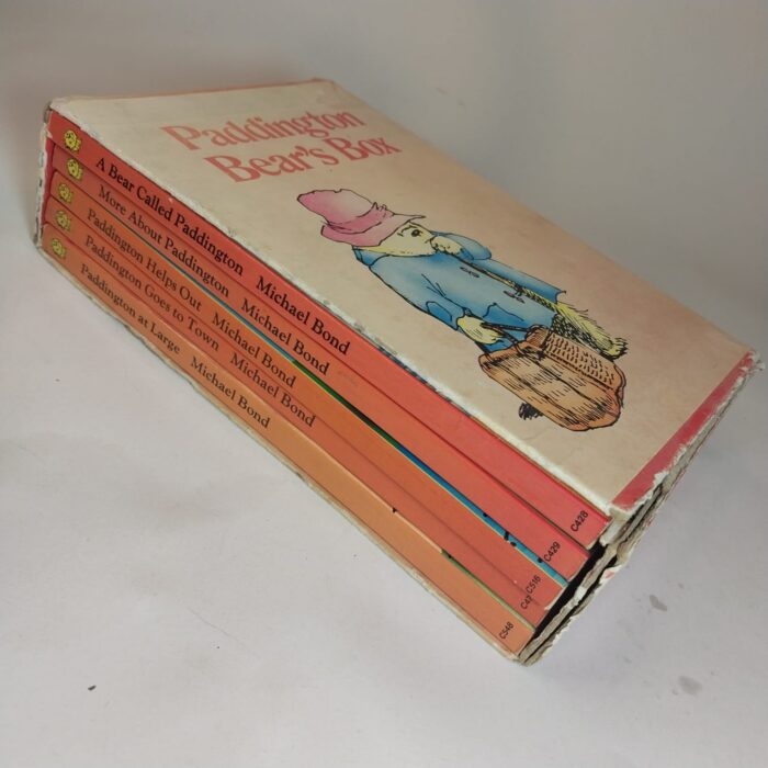 Paddington Bear's Box - 6 Book Set - Image 4